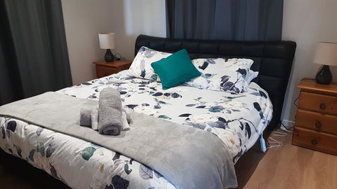 White Cedar Cottage - Accommodation Georgetown 3