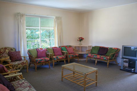 WHITE DOLPHIN, UNIT 5 - Accommodation Georgetown 2