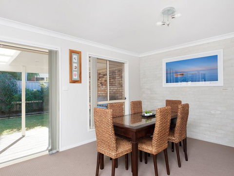 White Sands @ Fingal Bay - Accommodation Georgetown 2