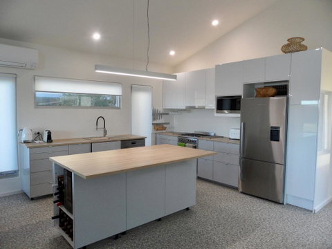 WHITE SHELLS HOLIDAY RENTAL - Accommodation Georgetown 2