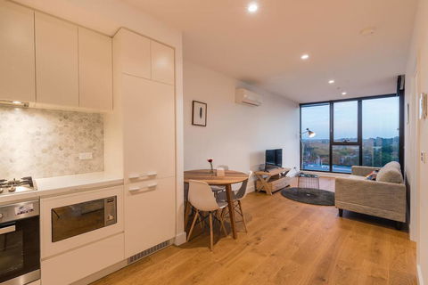 Whitehorse Tower Deluxe 1 Bedroom With View - Accommodation Georgetown 3