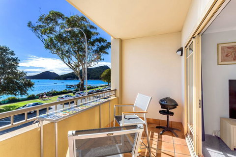 Whitesands, Unit 113/41-45 Shoal Bay Road - Accommodation Georgetown 3