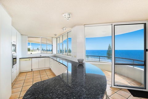 Wickham Cove Unit 10, 45 Albert Street. Kings Beach - Accommodation Georgetown 2