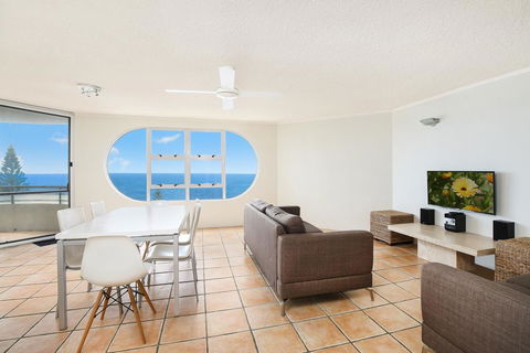 Wickham Cove Unit 10, 45 Albert Street. Kings Beach - Accommodation Georgetown 3