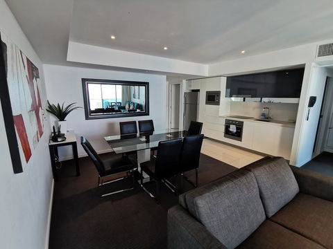 Widest Ocean View And Balcony Luxury Apt - Accommodation Georgetown 0