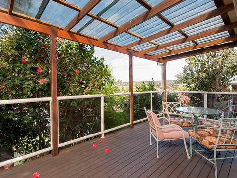 Wildflowers @ Fingal Bay - Accommodation Georgetown 0