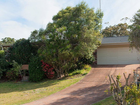 Wildflowers @ Fingal Bay - Accommodation Georgetown 1