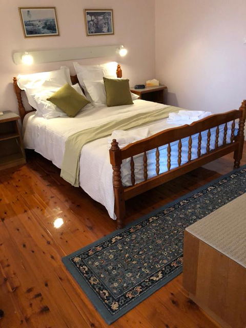 Wine Country Drive Guest House - Accommodation Georgetown 0
