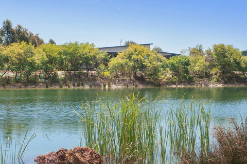 Wirraway Luxury Chalet - Accommodation Georgetown 0