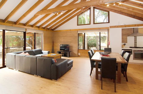 Woodstone Possum Cottage - Accommodation Georgetown 3