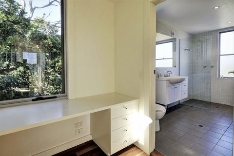 YALLUMBEE - Accommodation Georgetown 3