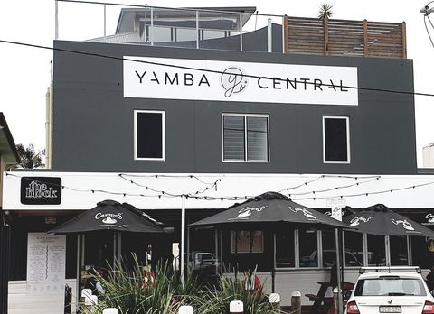 Yamba Central Hotel And Backpackers - Accommodation Georgetown 2