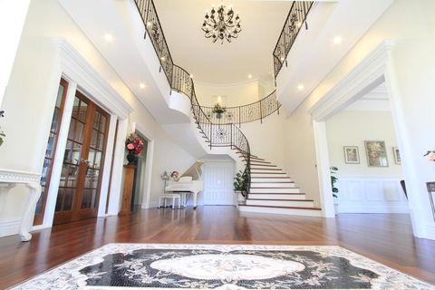 Yatahlia Manor Luxury Homestay - Accommodation Georgetown 2