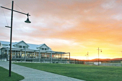 York Cove Holiday Hotel - Accommodation Georgetown 0