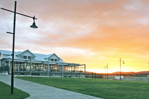 York Cove Holiday Hotel - Accommodation Georgetown 0