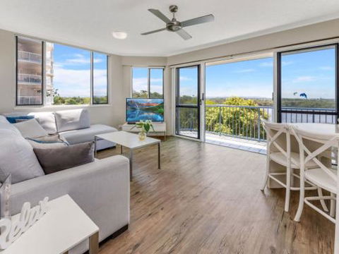 #12 The Outlook, Currimundi - Accommodation Georgetown 1