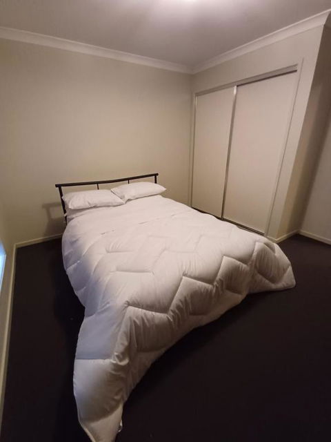 A Beautiful And Spacious Home - Accommodation Georgetown 3