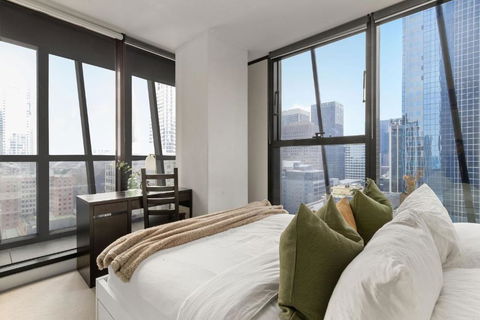 A Chic & Comfy 2BR Apt On Collins With City Views - Accommodation Georgetown 1