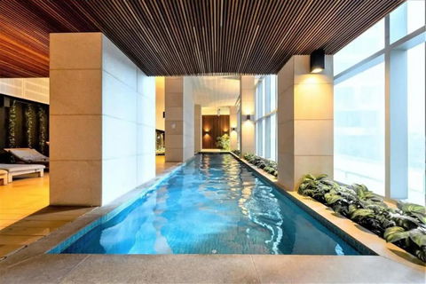A Chic & Lovely 2BR Apt CBD With City Views - Accommodation Georgetown 2
