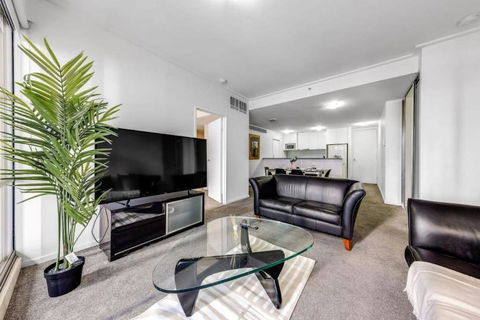 A Comfy 2BR Apt Right Next To Darling Harbour - Accommodation Georgetown 0