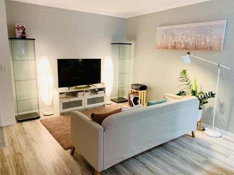 A Cosy And Peaceful Apartment In The Heart Of Yandina - Accommodation Georgetown 0