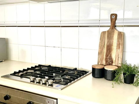 A Cozy 2B2B Apt Next To Carlton Garden W/ Parking - Accommodation Georgetown 4
