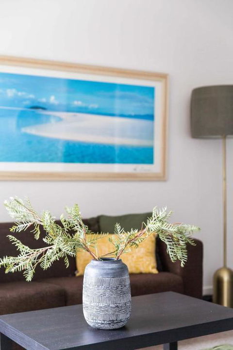 A Cozy 2BR Apt On Collins Near Flinders Station - Accommodation Georgetown 4
