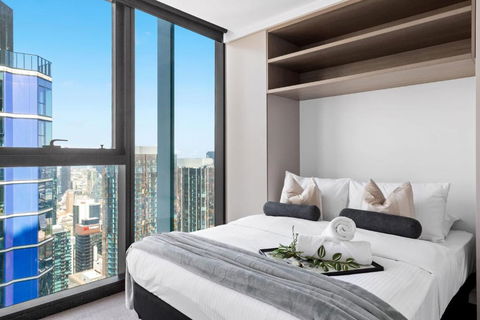 A Cozy & Comfy 2BR Apt Up In The Clouds Near CBD - Accommodation Georgetown 0