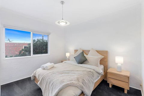 A Home Away From Home In Geelong - Accommodation Georgetown 4