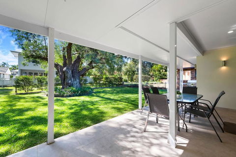 A Homely House 6 Mistral Close - Accommodation Georgetown 0