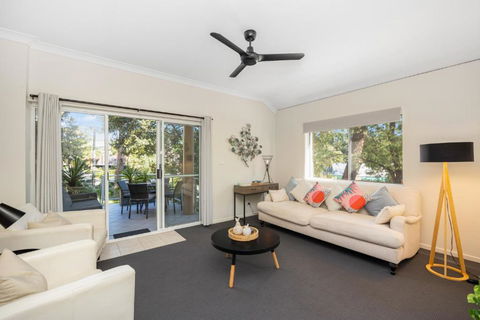 A Little Jewel By The Sea - Accommodation Georgetown 0