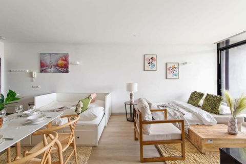 A Lux 2BR Apt Next To Melbourne Uni FREE Parking - Accommodation Georgetown 3