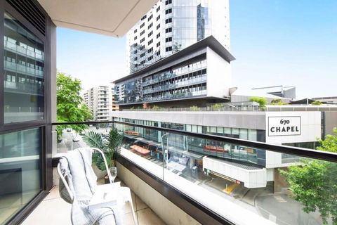 A Lux & Cozy 2BR Apt In The Heart Of Chapel Street - Accommodation Georgetown 1