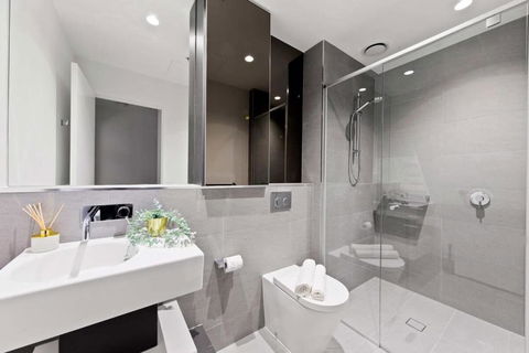 A Lux & Modern Apt Next To Southern Cross Station - Accommodation Georgetown 3