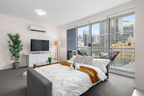 A Modern Apt City Views Next To Darling Harbour - Accommodation Georgetown 1
