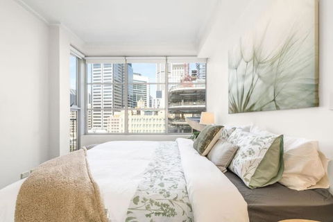 A Modern Apt City Views Next To Darling Harbour - Accommodation Georgetown 4