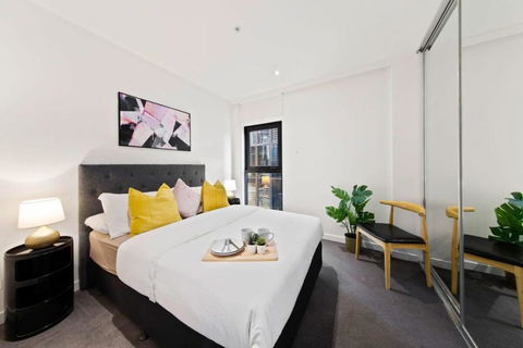 A Modern & Spacious 2BR Apt City Views Southbank - Accommodation Georgetown 3