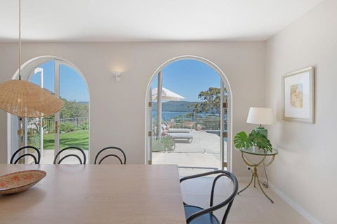 A Slice Of Paradise, Newly Transformed Avalon House With Breathtaking Views - Accommodation Georgetown 1