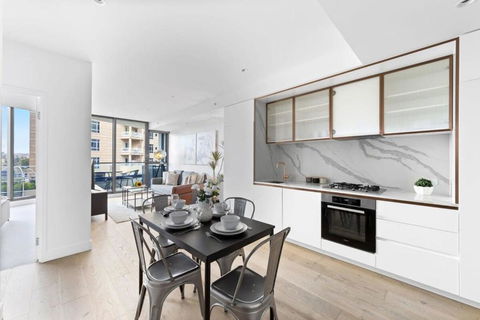 A Stylish 2BR Apt In The Heart Of Chapel Street - Accommodation Georgetown 2
