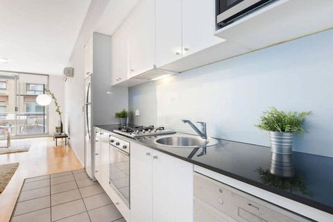 A Stylish & Cozy Studio Next To Darling Harbour - Accommodation Georgetown 4