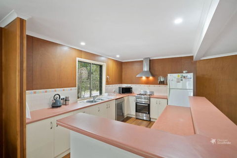 A Turtle House By Discover Stradbroke - Accommodation Georgetown 4