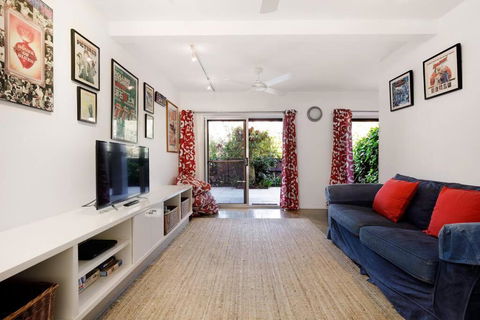AAA Coke Shack - Accommodation Georgetown 4