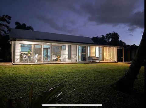 Absolute Beach Front - Accommodation Georgetown 1