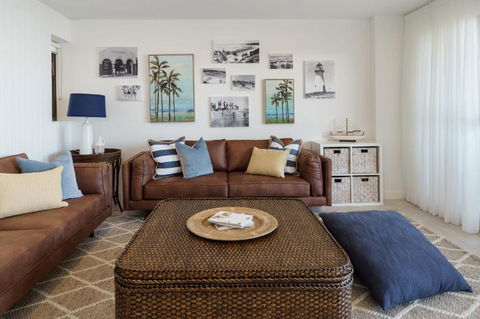 Absolute Beachfront Bliss On Kings Beach - Accommodation Georgetown 3