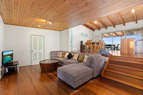 Absolute Blue By Experience Jervis Bay - Accommodation Georgetown 3