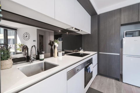 Absolute Luxury 1br Apt Mq Poolgym - Accommodation Georgetown 4