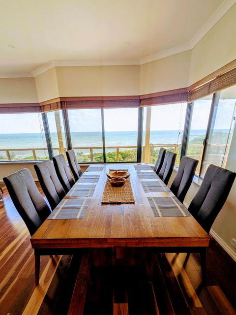 Absolute Oceanfront Escape - Accommodation Georgetown 2