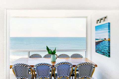 Absolute Oceanfront Yamba - Oceanstays - Accommodation Georgetown 0