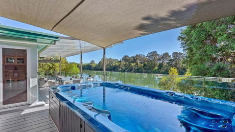 Absolute River Front House - Accommodation Georgetown 0