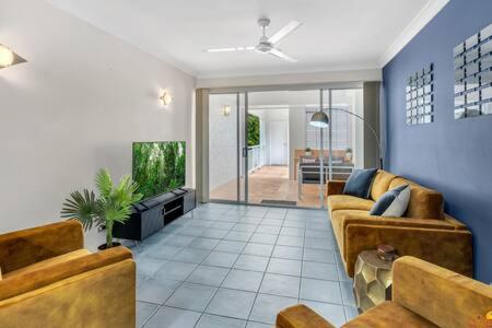 Absolute Superb Location Ocean Views Beachfront - Accommodation Georgetown 4